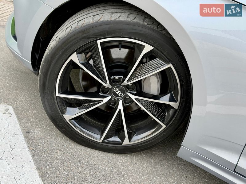 Кабриолет Audi A5 2018 в Киеве