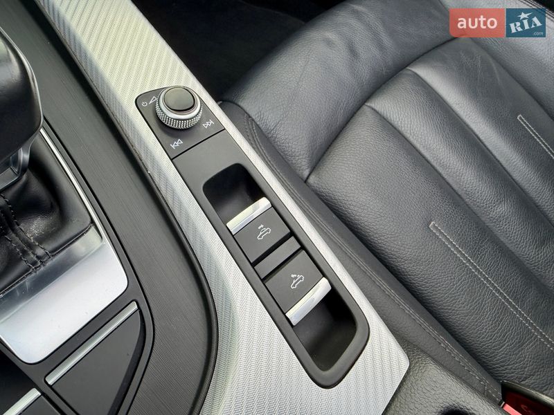 Кабриолет Audi A5 2018 в Киеве