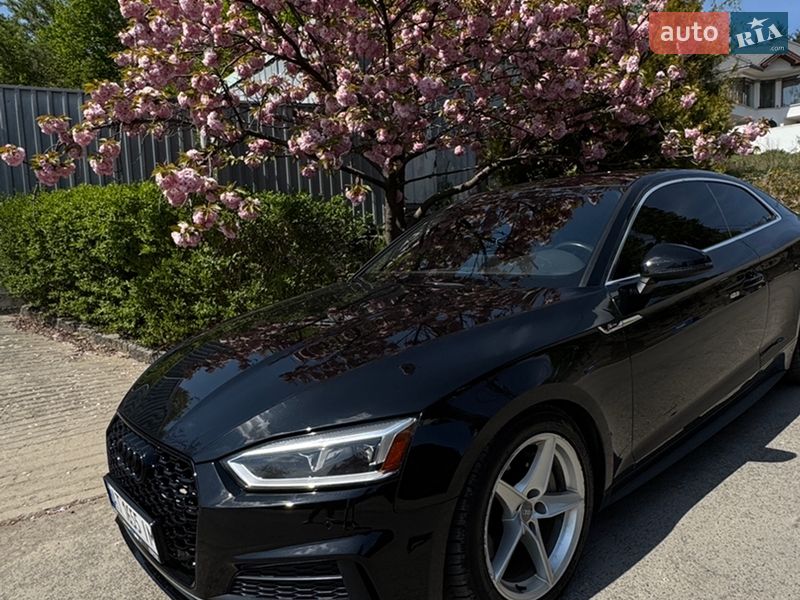 Купе Audi A5 2018 в Ивано-Франковске