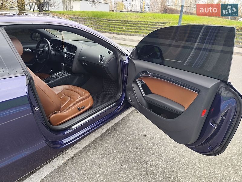Купе Audi A5 2008 в Києві