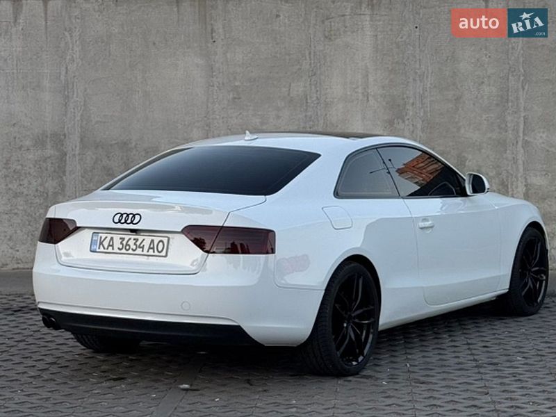 Купе Audi A5 2013 в Києві фото 28 Купе Audi A5 2013 в Києві