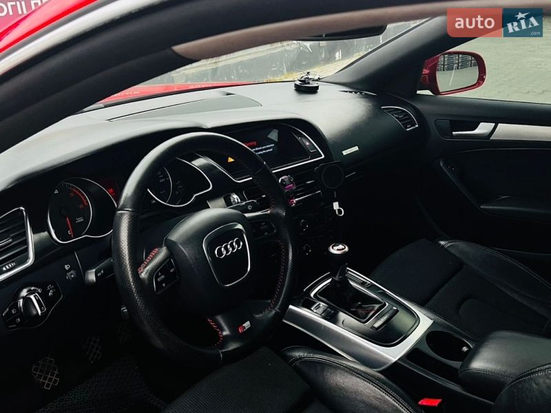 Купе Audi A5 2011 в Тернополі
