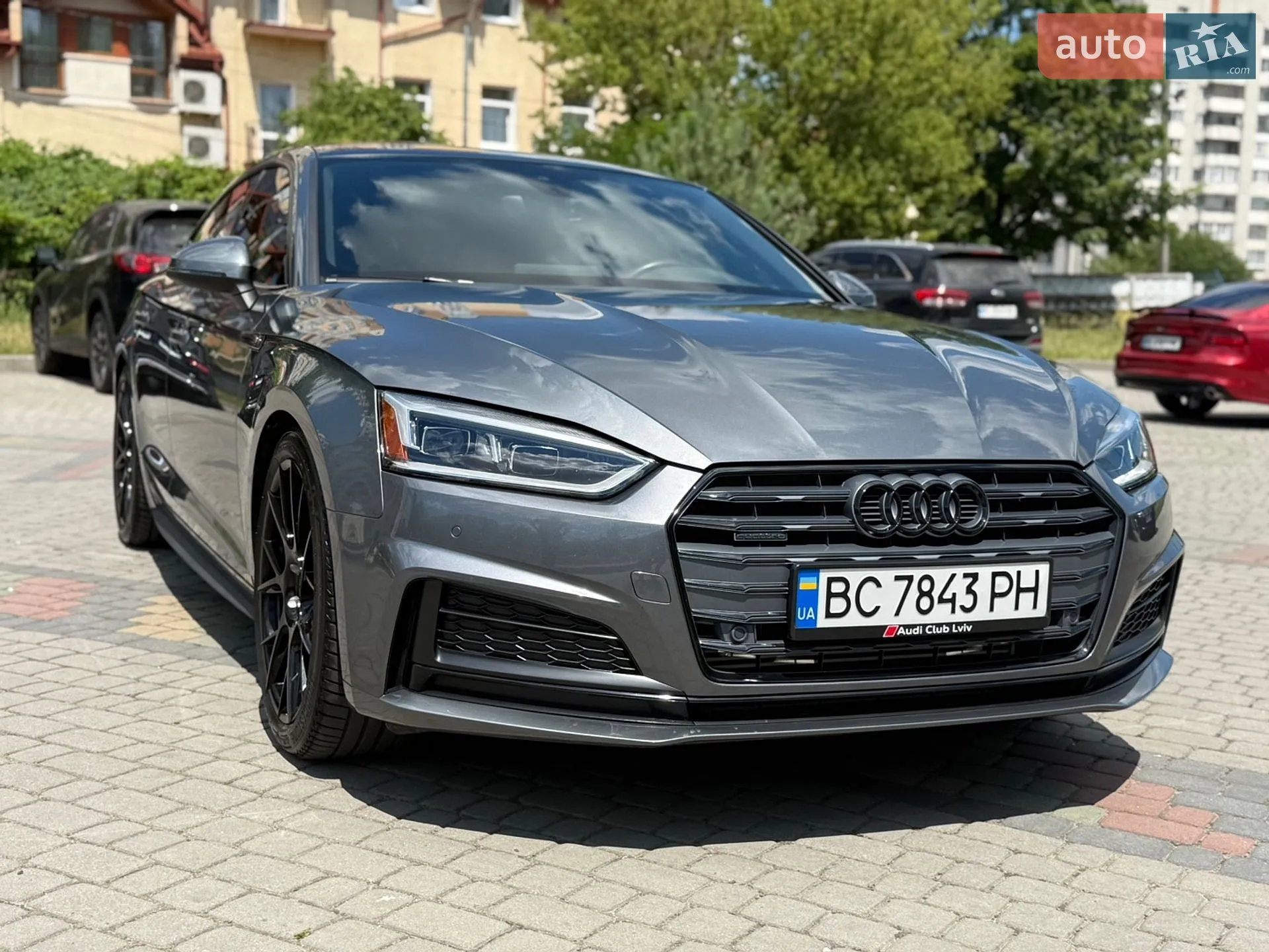 Audi A5 2019 VIN WAUENCF54KA073832 фото оголошення 3 з 7