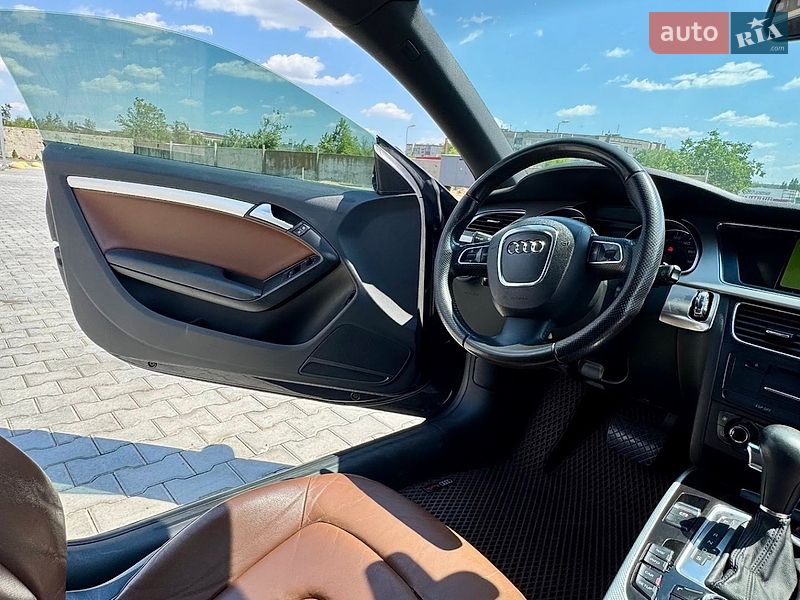 Купе Audi A5 2009 в Вознесенске