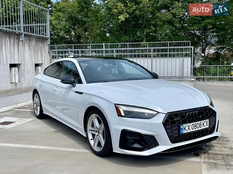 Лифтбек Audi A5 2021 в Киеве
