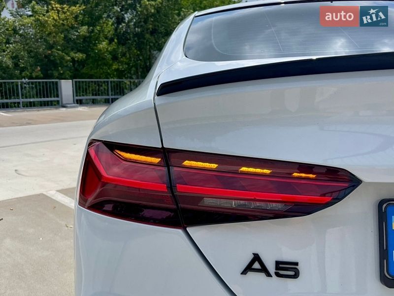 Лифтбек Audi A5 2021 в Киеве