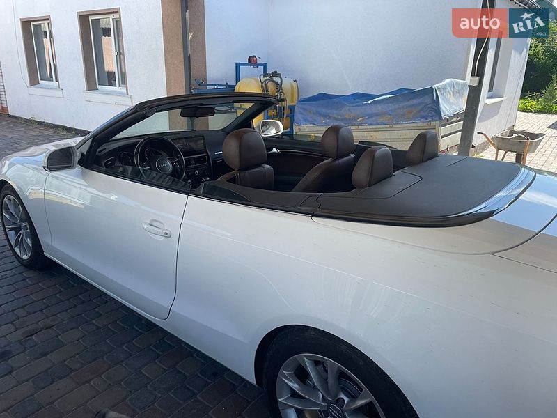 Кабриолет Audi A5 2013 в Житомире