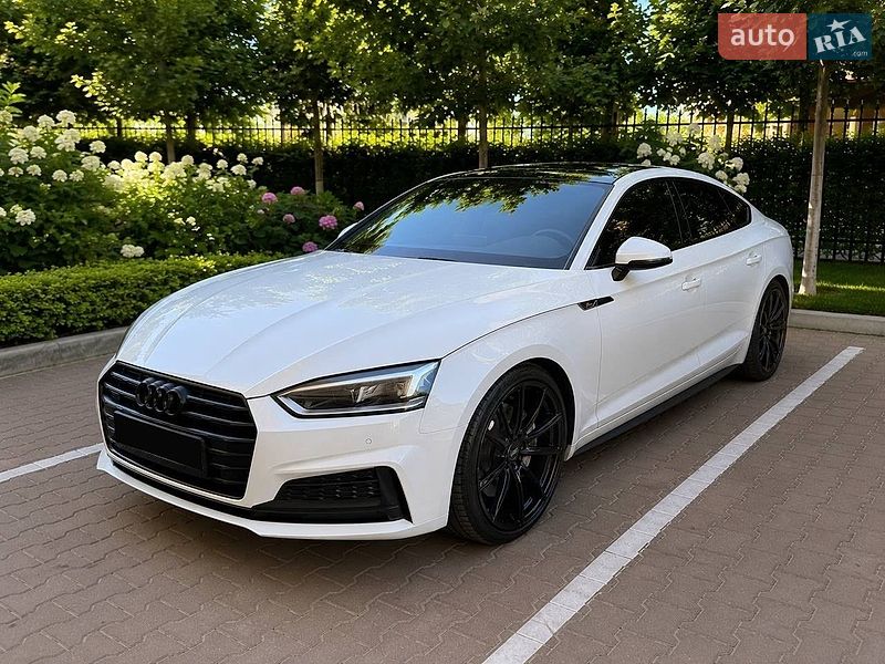 Лифтбек Audi A5 2017 в Киеве