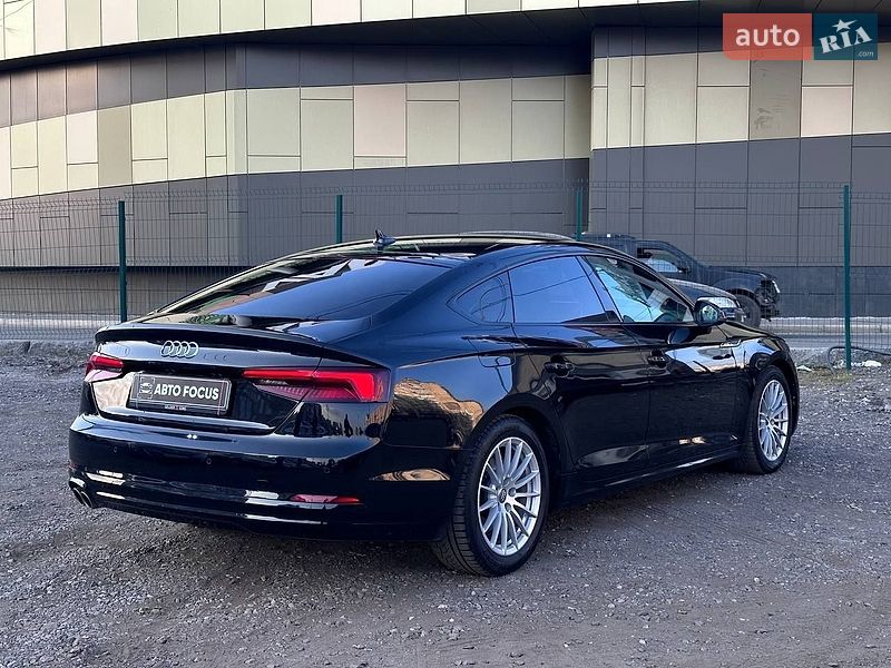 Купе Audi A5 2018 в Киеве