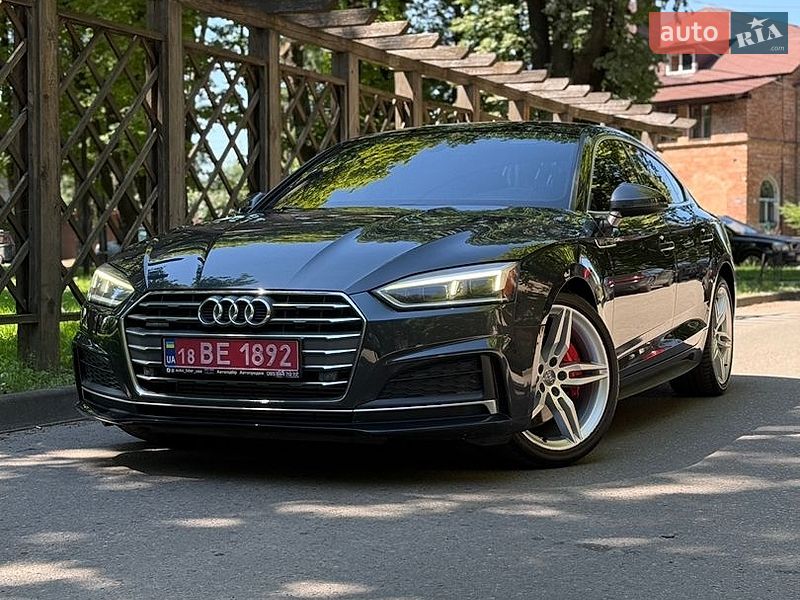 Купе Audi A5 2018 в Киеве