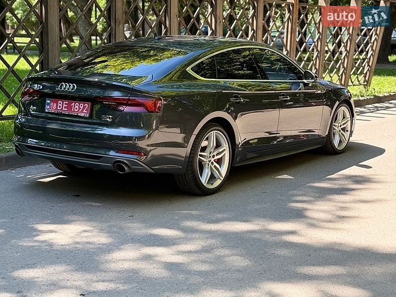 Купе Audi A5 2018 в Киеве