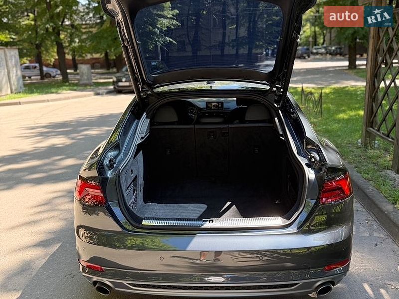 Купе Audi A5 2018 в Киеве