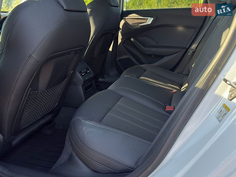 Лифтбек Audi A5 2025 в Киеве