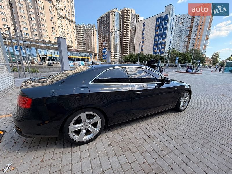 Купе Audi A5 2012 в Одессе