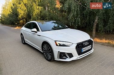 Audi A5  2024