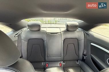 Купе Audi A5 2013 в Чернівцях