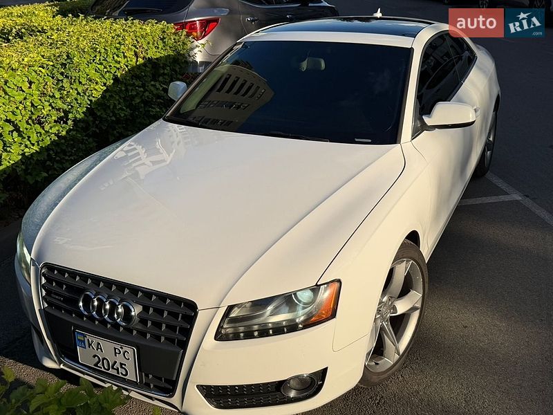 Купе Audi A5 2011 в Киеве