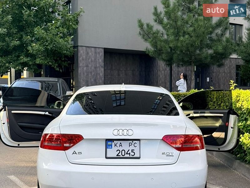 Купе Audi A5 2011 в Киеве
