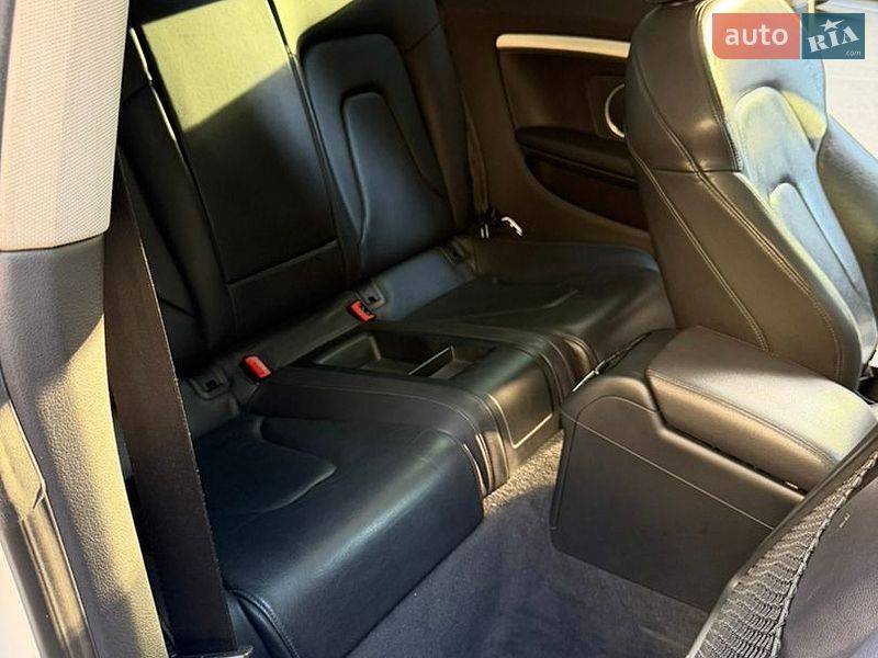 Купе Audi A5 2011 в Киеве