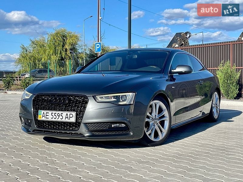 Audi A5 2011 Audi A5 2011