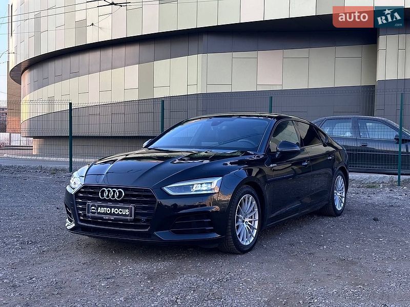 Купе Audi A5 2018 в Киеве