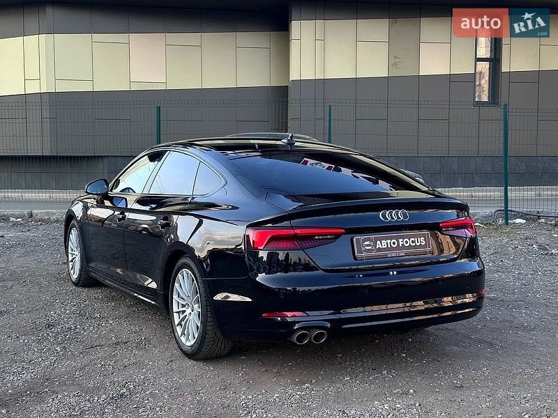 Купе Audi A5 2018 в Киеве
