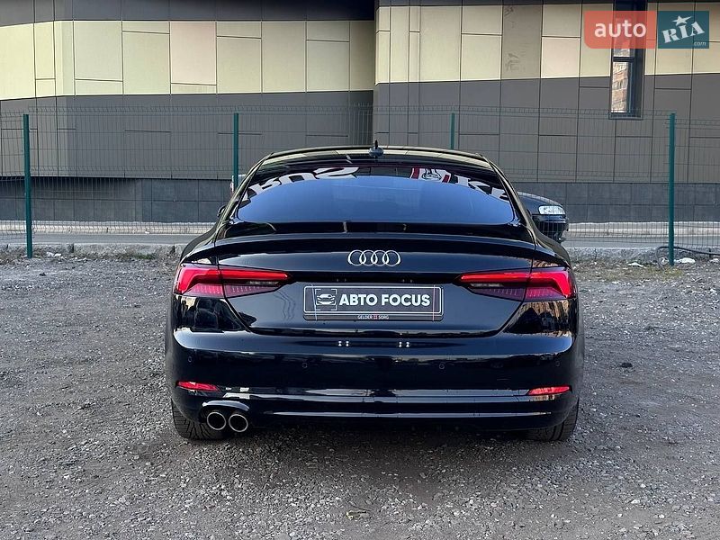 Купе Audi A5 2018 в Киеве