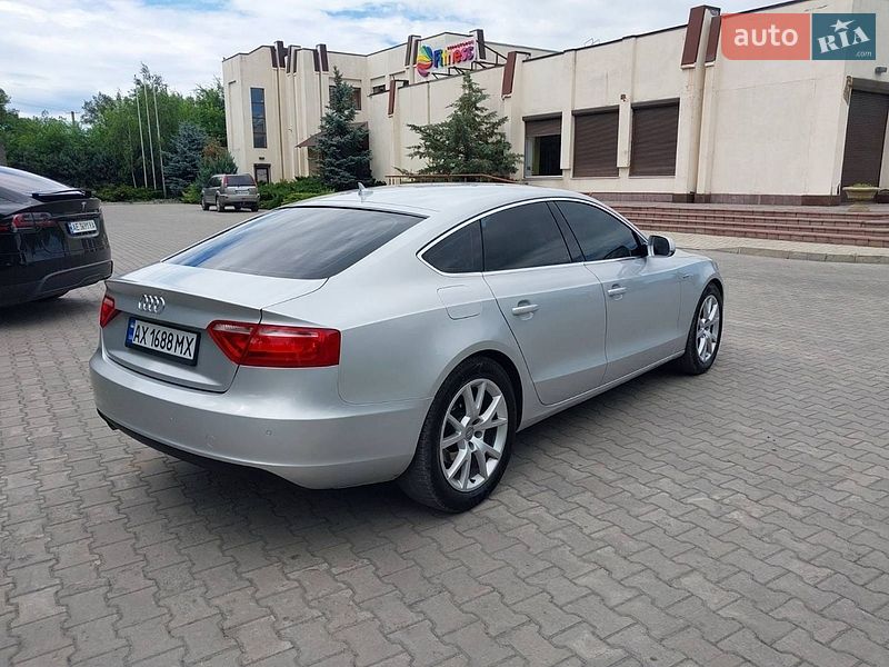 Купе Audi A5 2010 в Тальном
