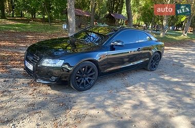 Купе Audi A5 2011 в Дубно