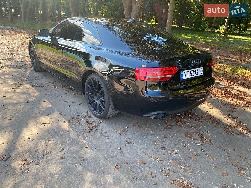 Купе Audi A5 2011 в Дубно