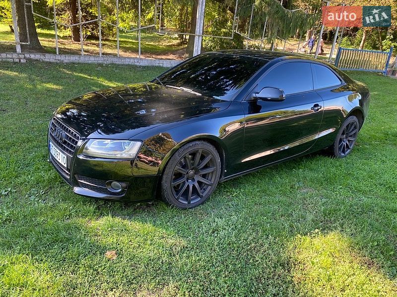 Купе Audi A5 2011 в Дубно