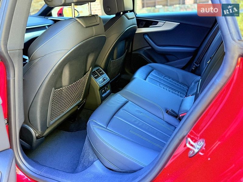 Лифтбек Audi A5 2025 в Киеве