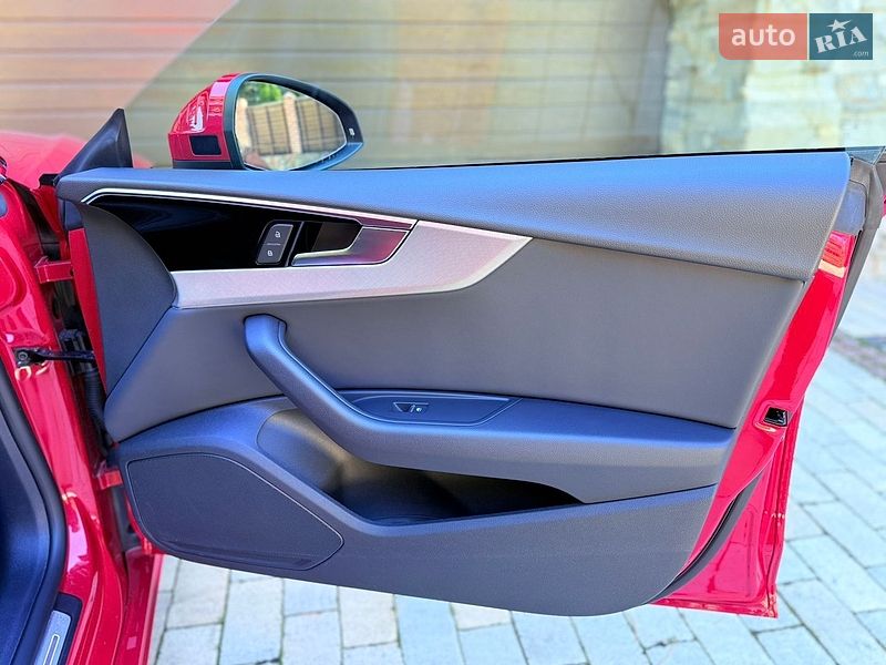Лифтбек Audi A5 2025 в Киеве