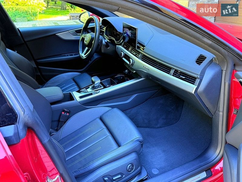 Лифтбек Audi A5 2025 в Киеве