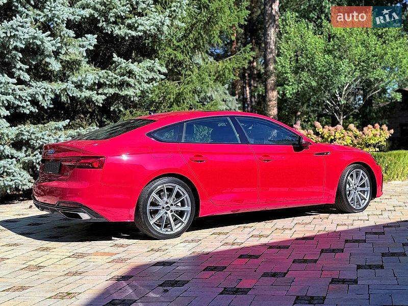 Лифтбек Audi A5 2025 в Киеве