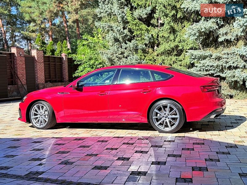 Лифтбек Audi A5 2025 в Киеве