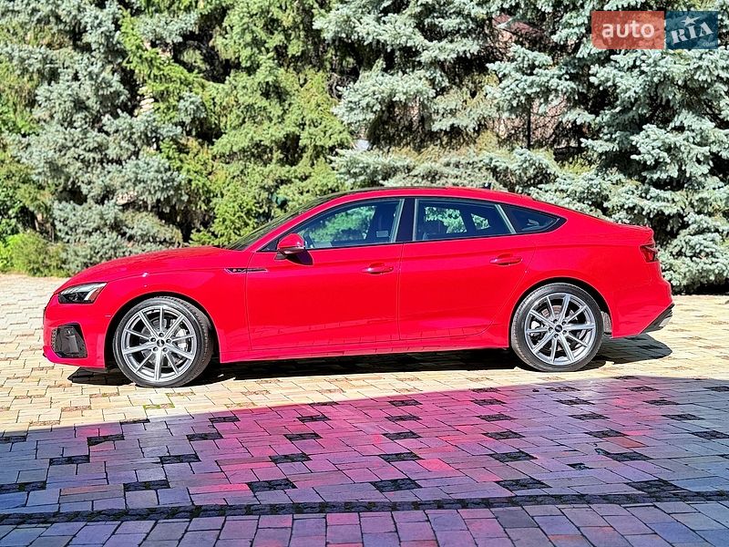 Лифтбек Audi A5 2025 в Киеве