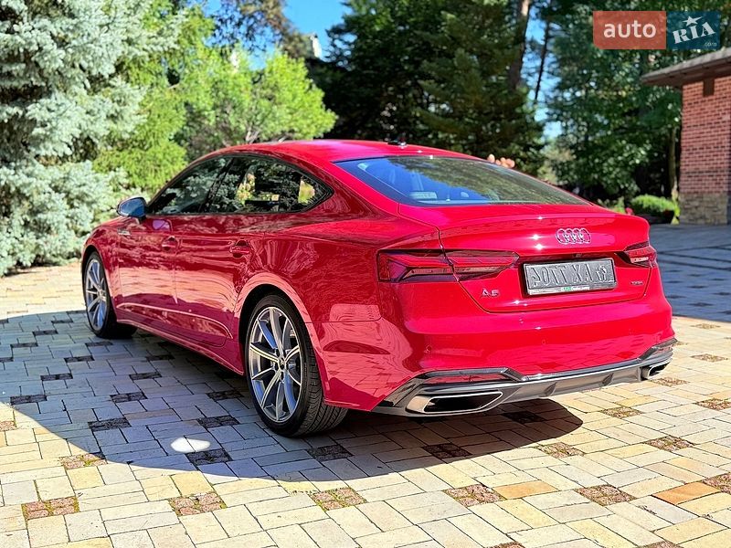 Лифтбек Audi A5 2025 в Киеве