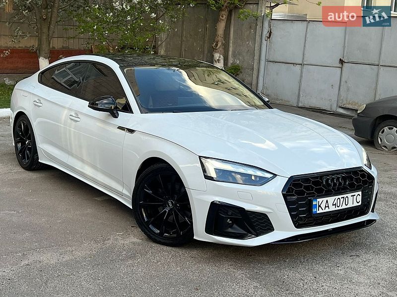 Лифтбек Audi A5 2021 в Киеве