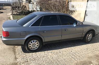 Audi A6  1994