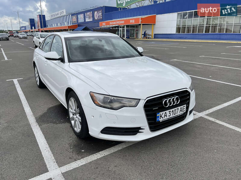 Седан Audi A6 2014 в Киеве