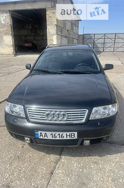 Audi A6  1999