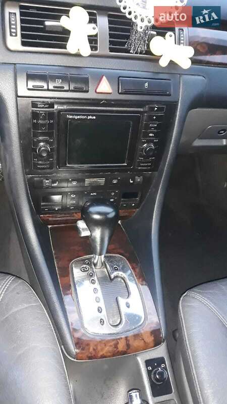 Универсал Audi A6 2001 в Рахове