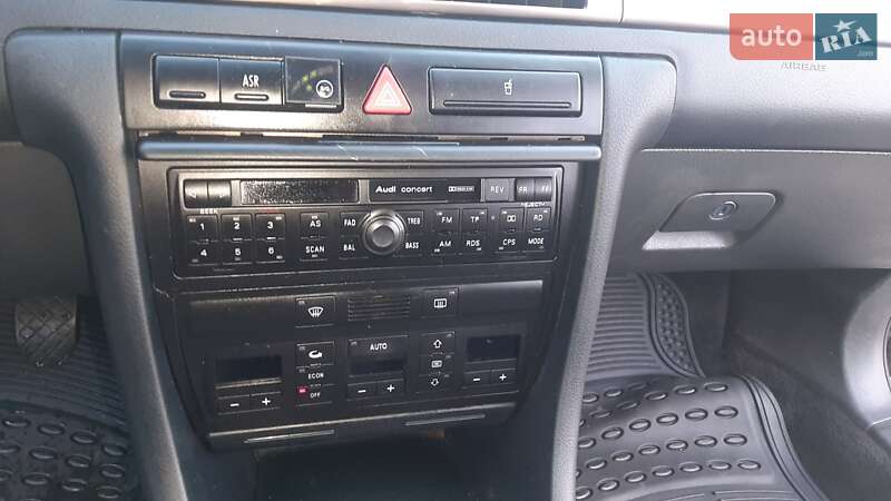 Універсал Audi A6 1999 в Чернігові