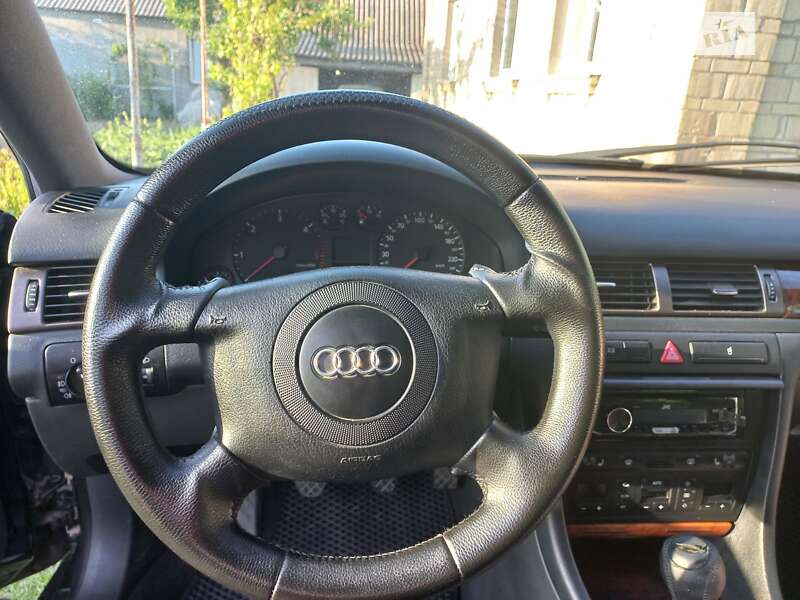 Універсал Audi A6 2000 в Києві