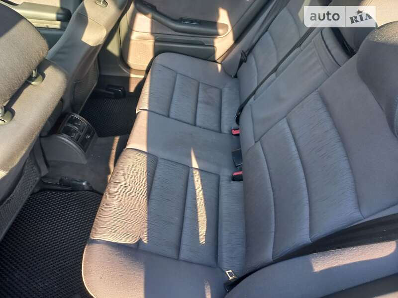 Універсал Audi A6 2000 в Києві