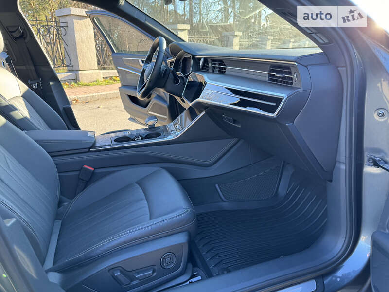 Седан Audi A6 2018 в Умані