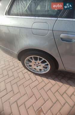 Универсал Audi A6 2006 в Ровно
