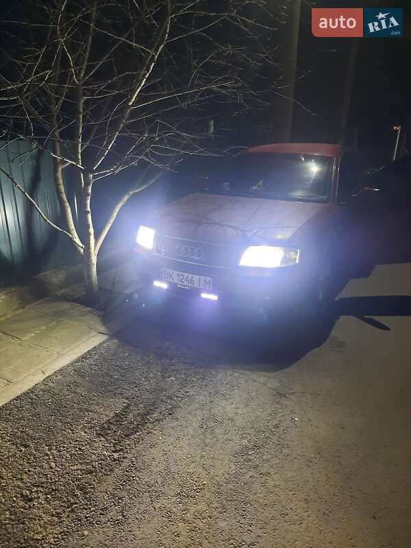 Седан Audi A6 2002 в Одессе