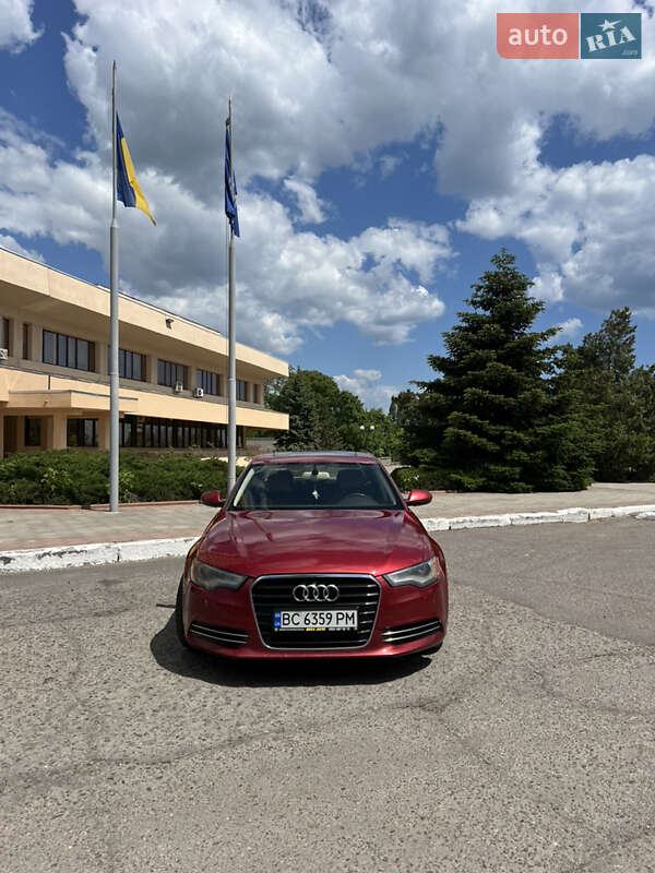 Седан Audi A6 2012 в Черноморске